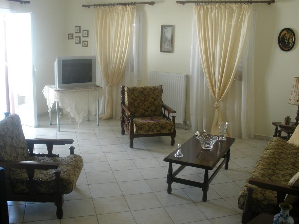 Pension Lagoudera Naxos City Cameră foto